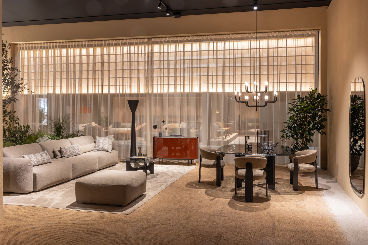 Nogu spisebord med glass topp 160. Nyhet 2026
