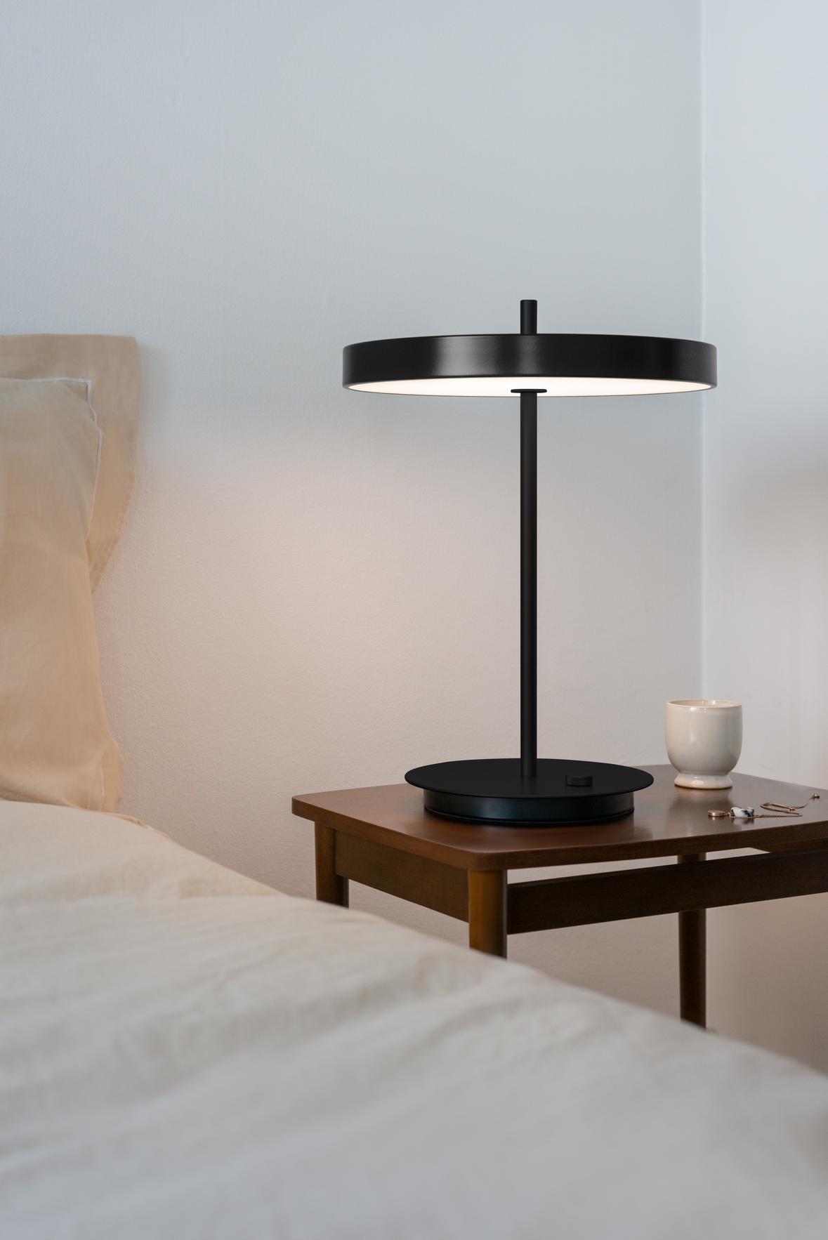 Asteria Bordlampe, en del av kategorien Bordlampe - At Home Interiør