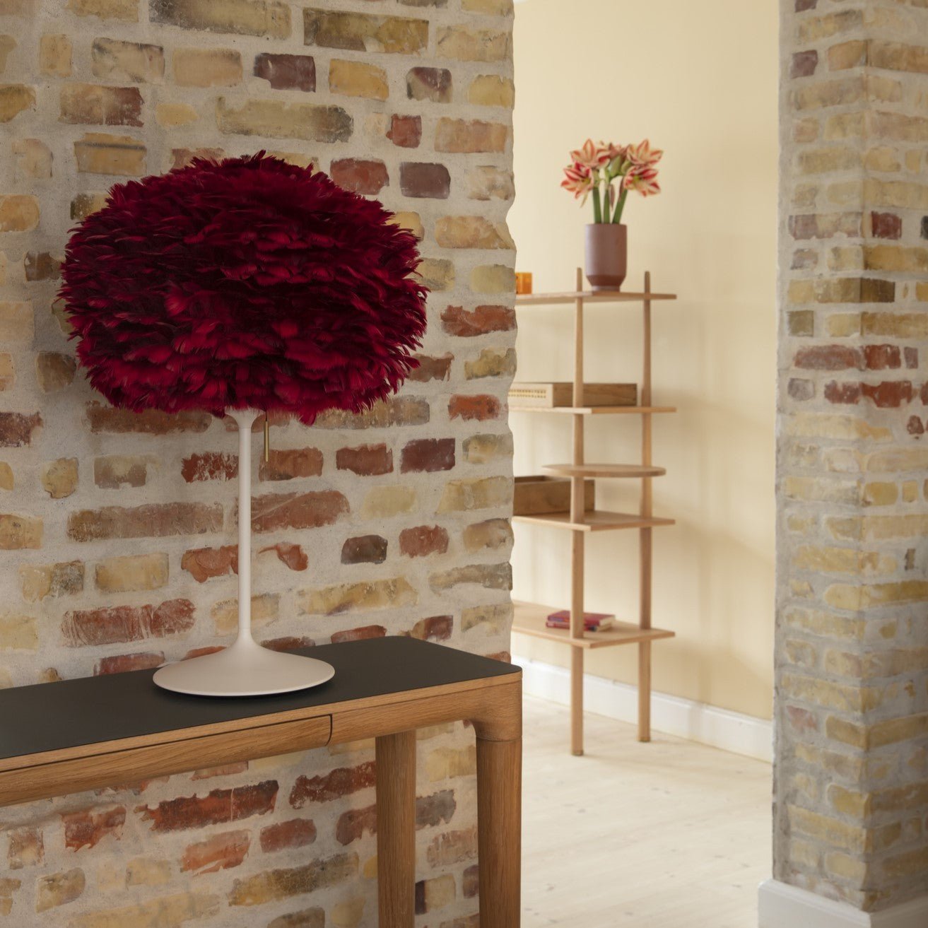 Eos lampeskjerm Vinrød 3 størrelser, en del av kategorien Lampeskjerm - At Home Interiør