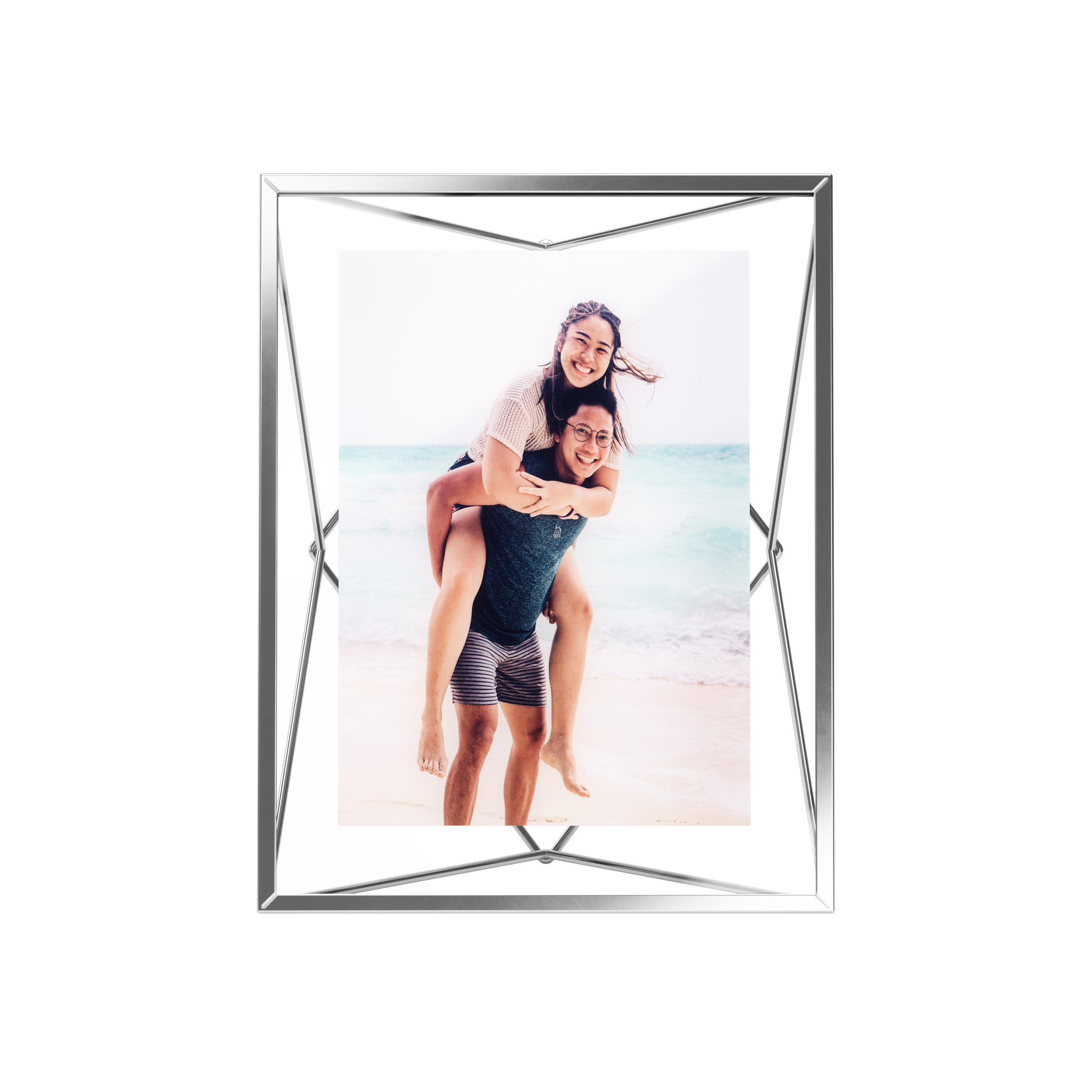 Detaljbilde av Prisma bilderamme som viser flytende bildeeffekt.