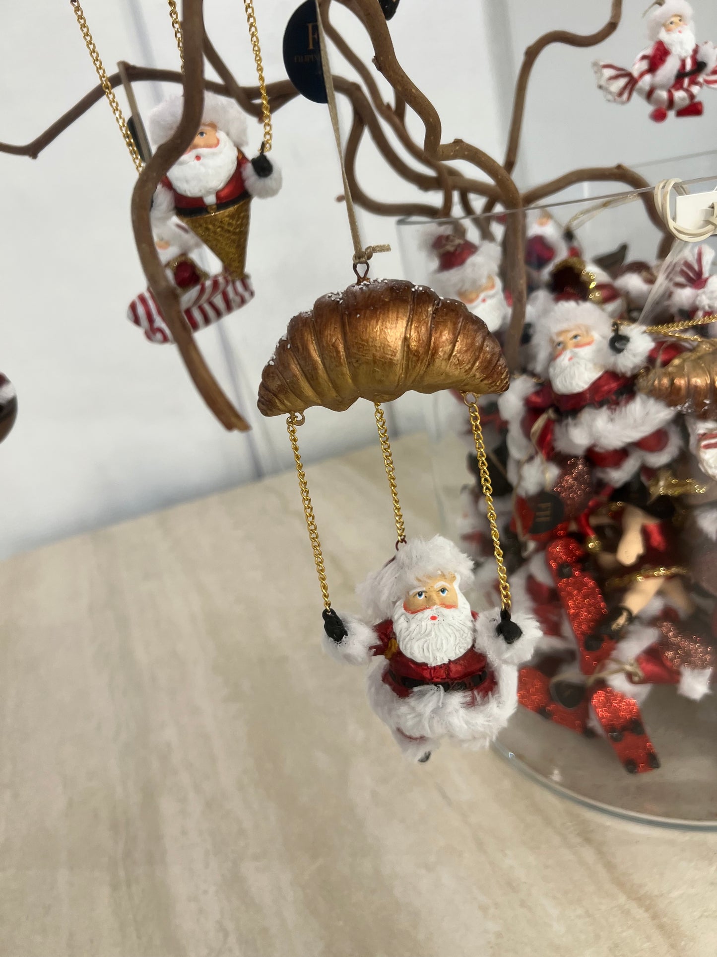 Nissen og croissant, Juletrepynt