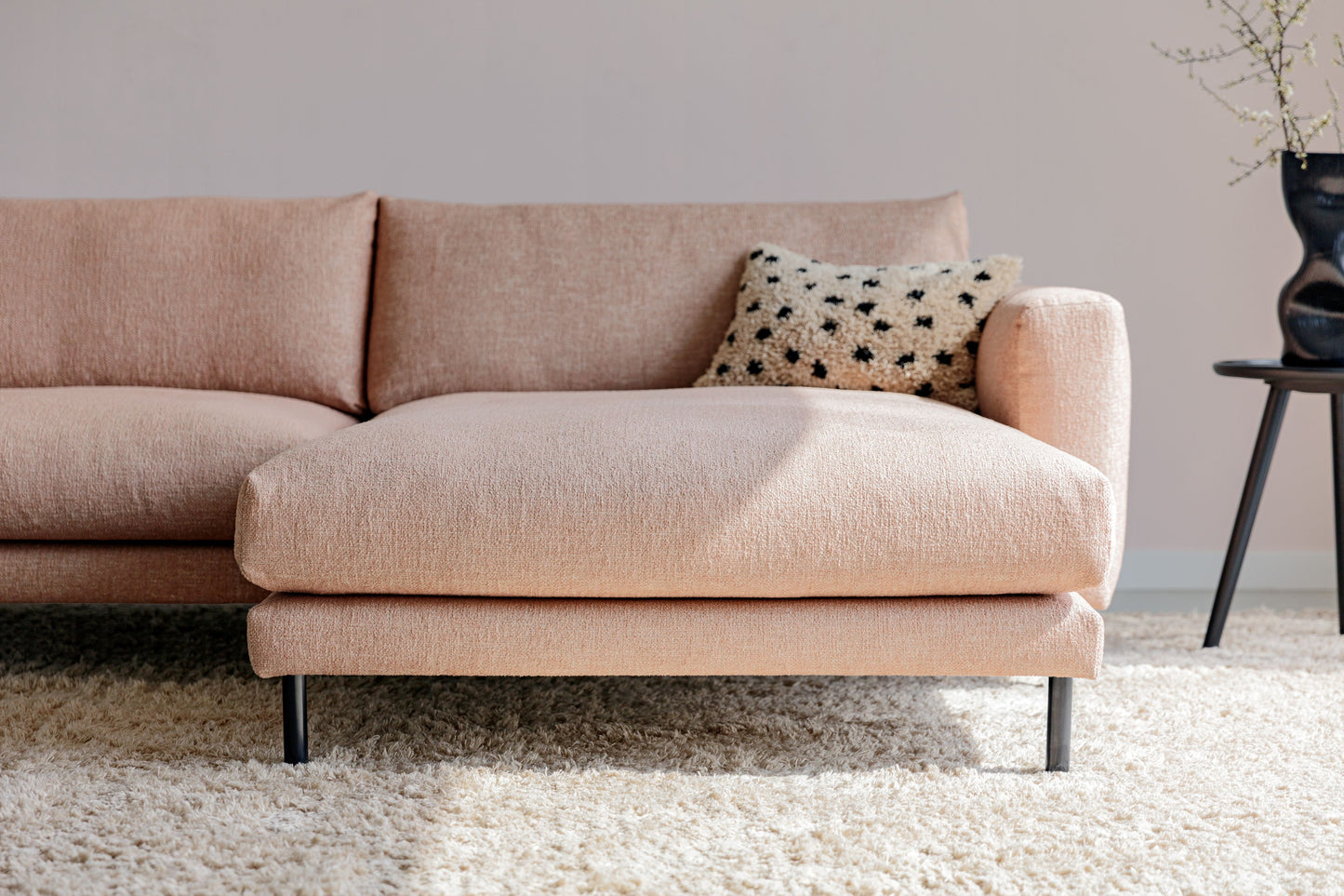 Billie med chaiselongue – Liten sofa, store muligheter