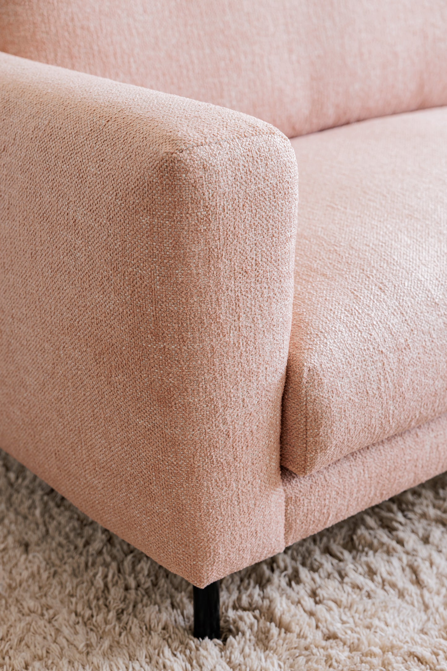 Billie med chaiselongue – Liten sofa, store muligheter