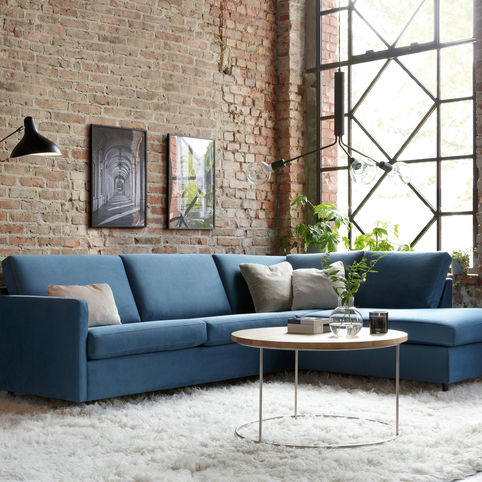 palma hjørne sofa med blått tekstil