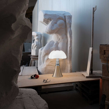 Pipistrello Medio Ikonisk bordlampe