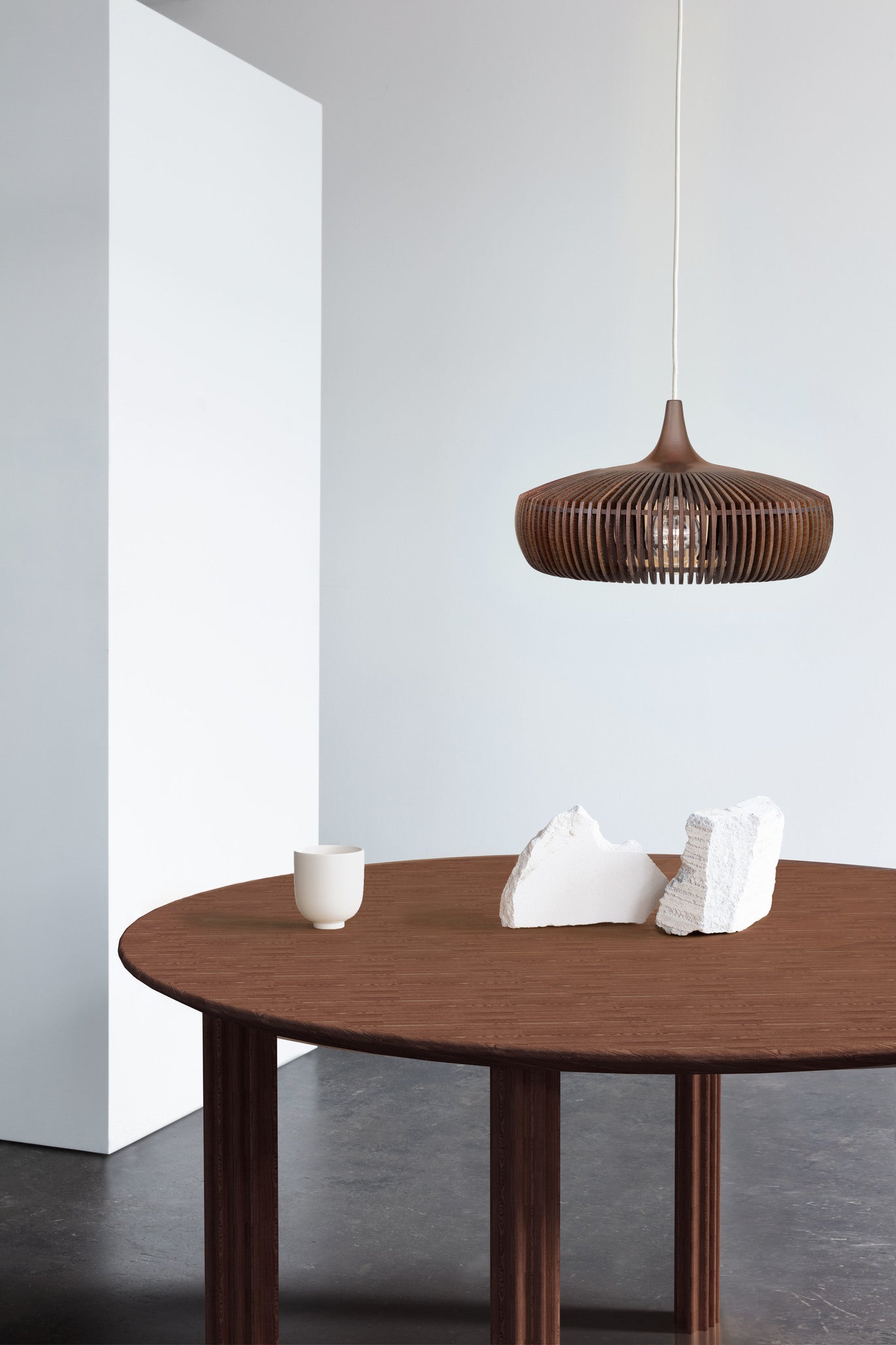Comfort Circle spisebord 120 dark Oak , Utstillingssalg