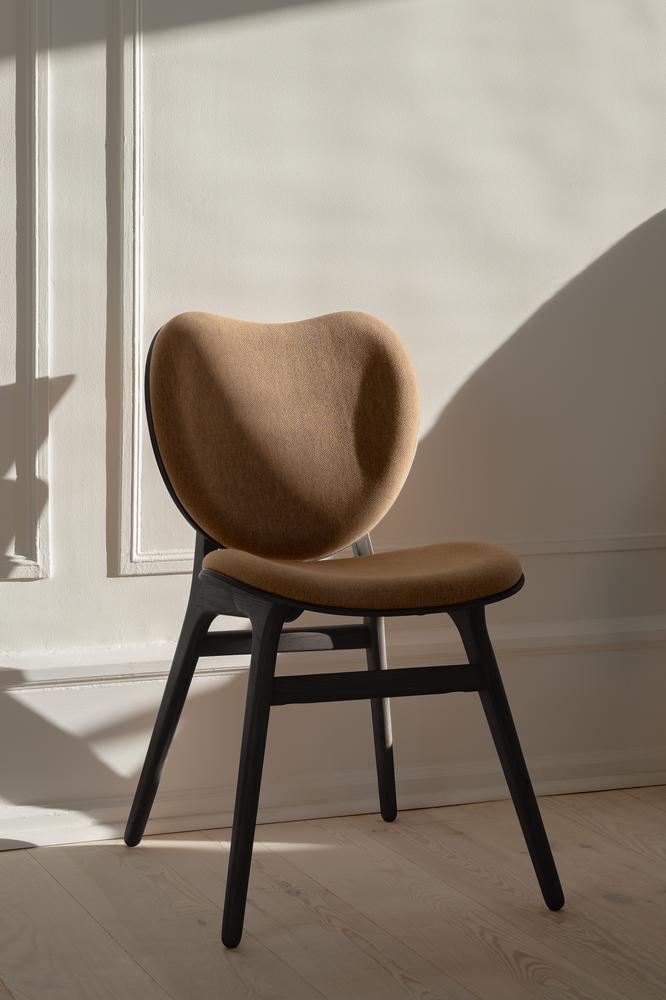 A Conversation Piece, spisestol, en del av kategorien Lenestol - At Home Interiør