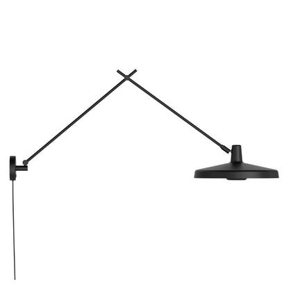 Arigato Vegglampe 45, en del av kategorien Taklampe - At Home Interiør