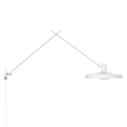 Arigato Vegglampe 45, en del av kategorien Taklampe - At Home Interiør