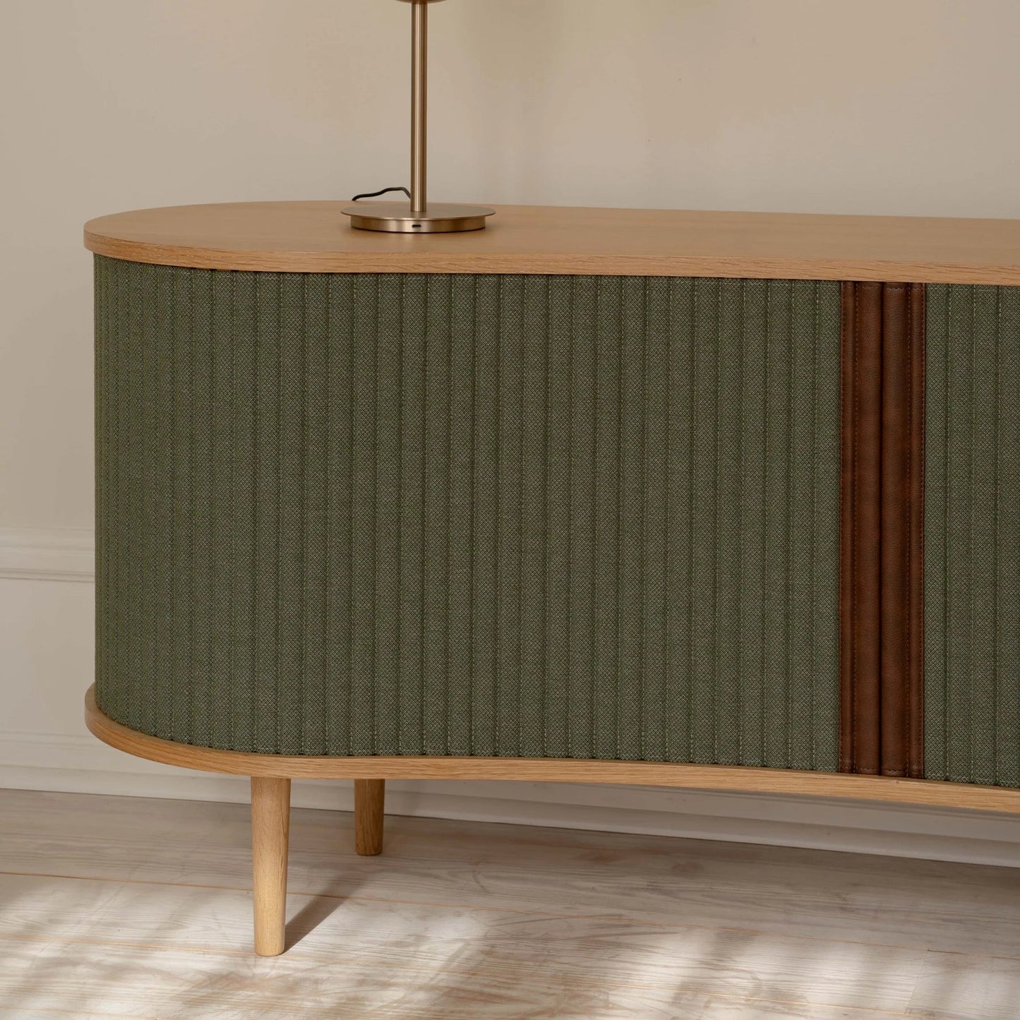 Audacious , Buffet skap, en del av kategorien skap - At Home Interiør