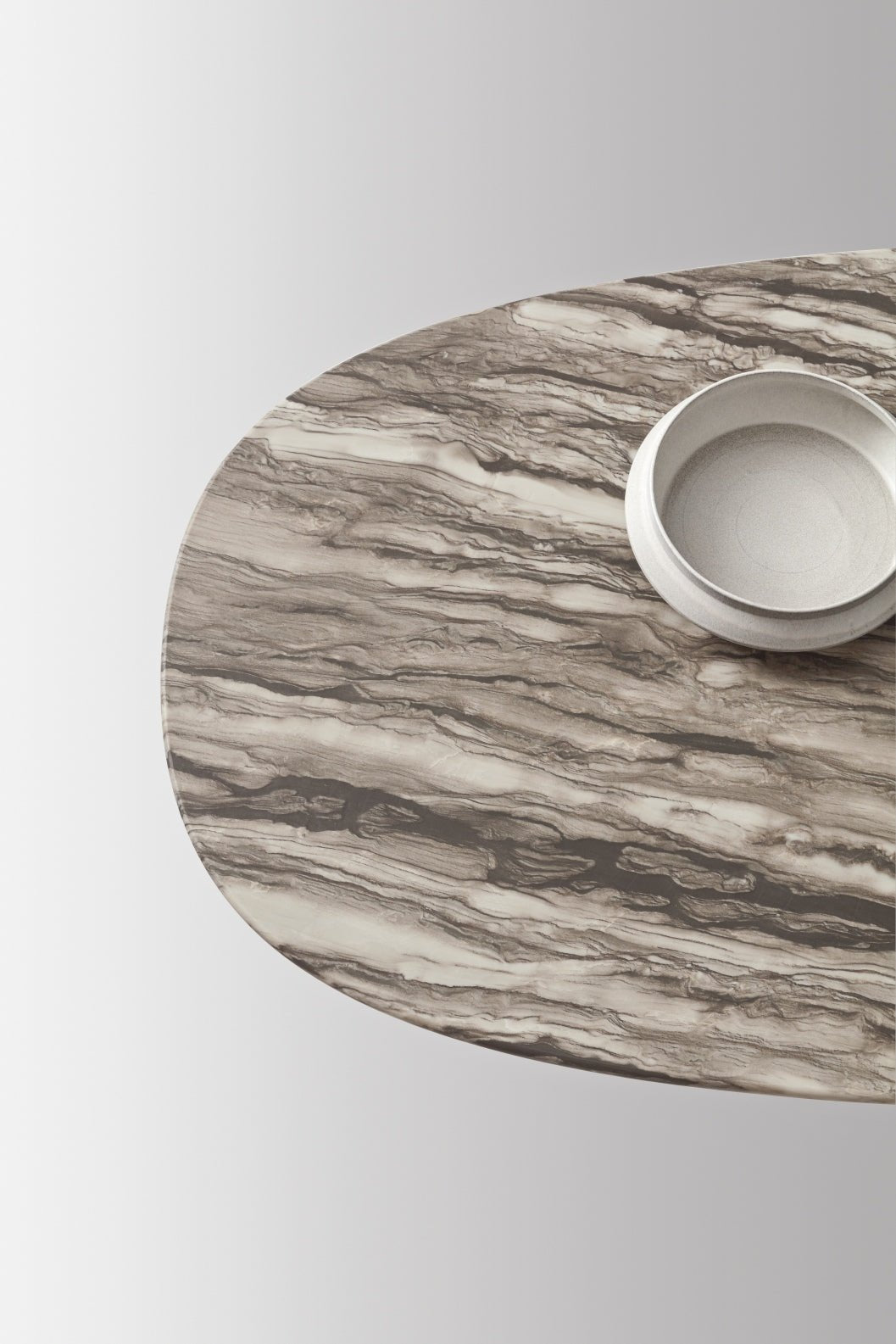 Biarittz spisebord marmor, en del av kategorien Spisestuestol - At Home Interiør