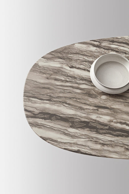 Biarittz spisebord marmor, en del av kategorien Spisestuestol - At Home Interiør