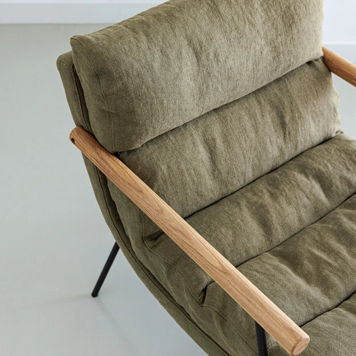 Bill Lenestol Lav rygg Tekstil, en del av kategorien Lenestol - At Home Interiør