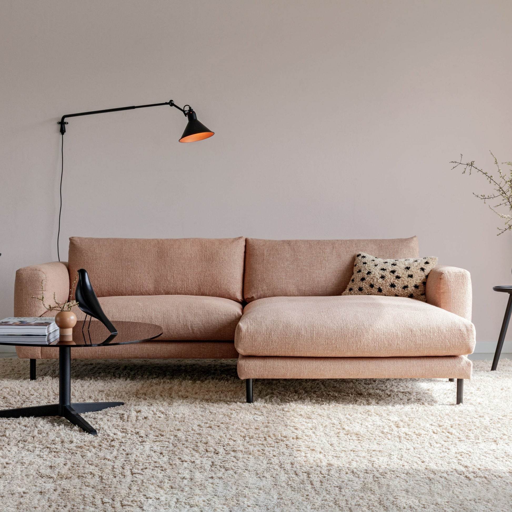 Billie med chaiselongue – Liten sofa, store muligheter, en del av kategorien Hjørnesofa - At Home Interiør