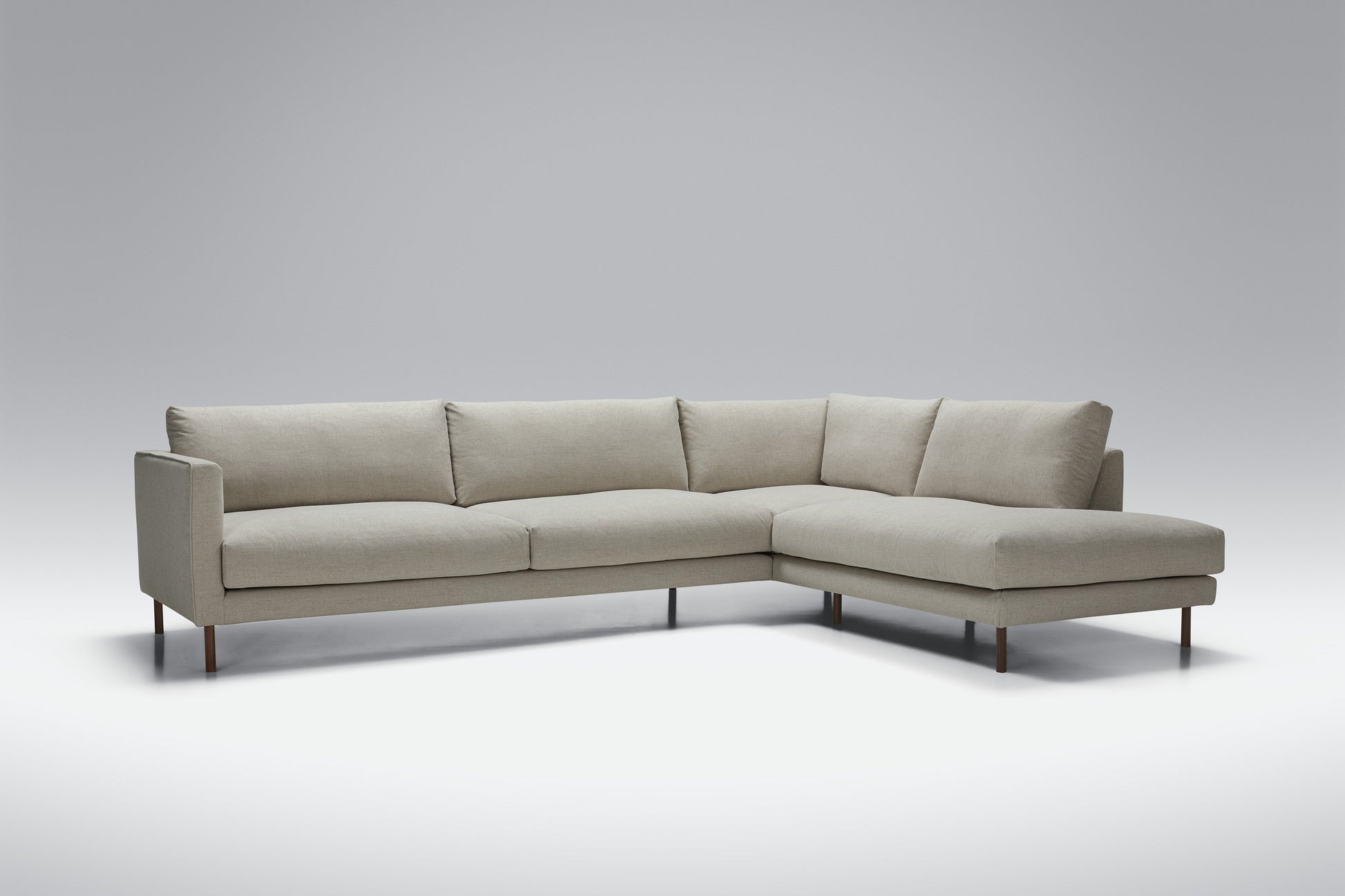 Billie romslig hjørnesofa med åpen ende, en del av kategorien Hjørnesofa - At Home Interiør