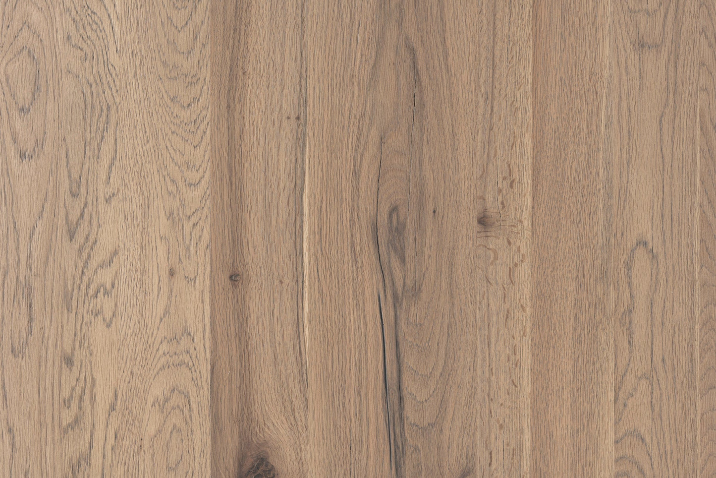 Calla spisebord – heltre eik med metallfot, 2 størrelser, en del av kategorien Spisebord - At Home Interiør