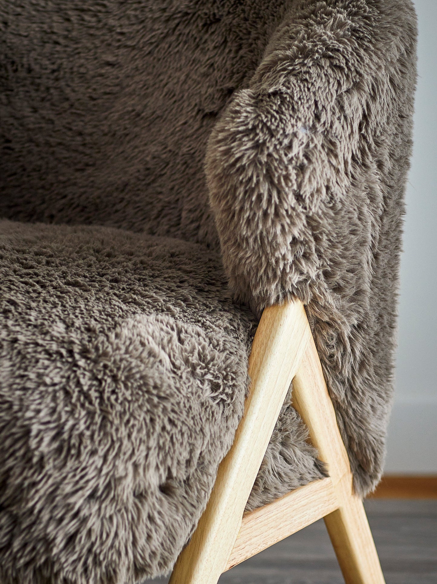 Camino loungestol Brun– med et trendy uttrykk i moderne stuemiljø – @HOME Oslo