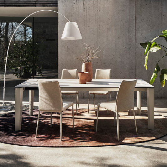 Delta spisebord 3 størrelser med utrekk