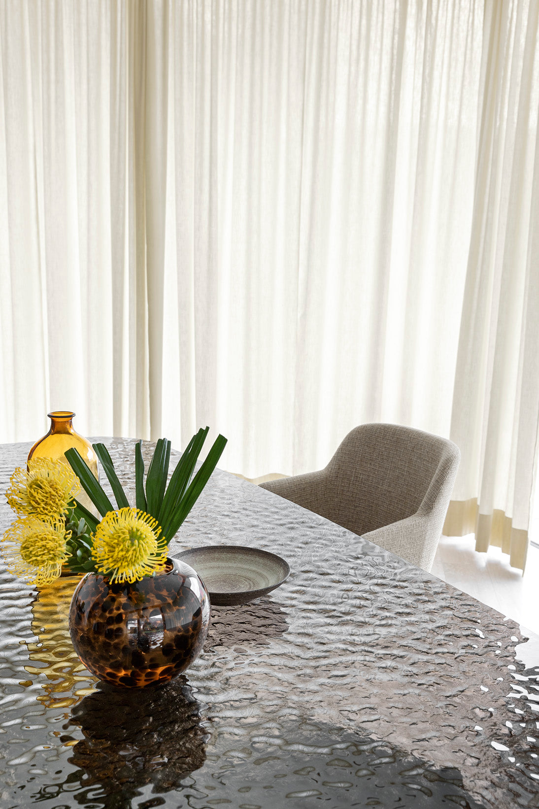 Breeze spisebord 250