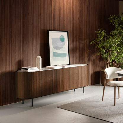 Nydelige Lake sjenk i 225 cm lang og keramisk topp. Kan ikke bli vakrerer