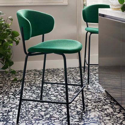 Desy Barstol med metallben., en del av kategorien barstol - At Home Interiør