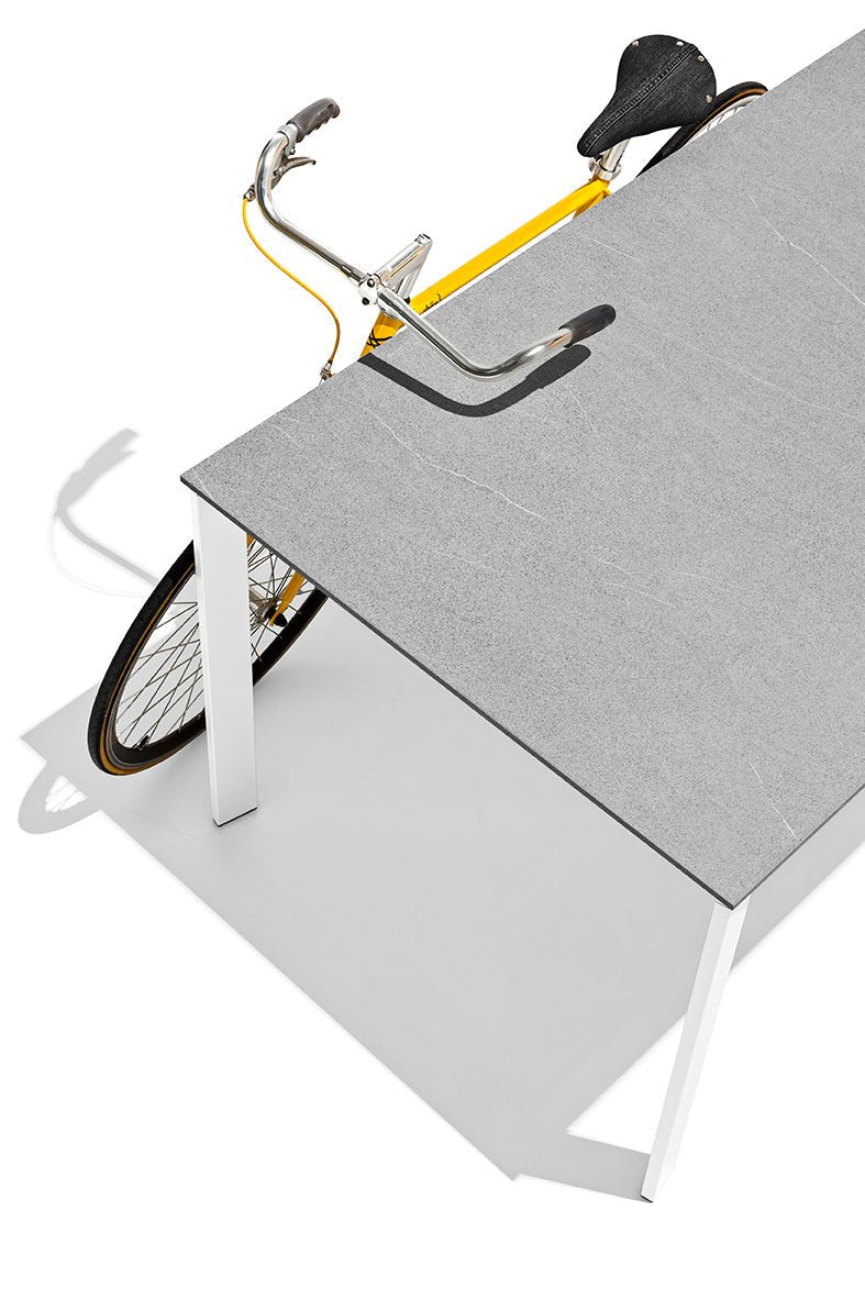 Eminence 160 - 310 Melamin spisebord, en del av kategorien Spisebord - At Home Interiør