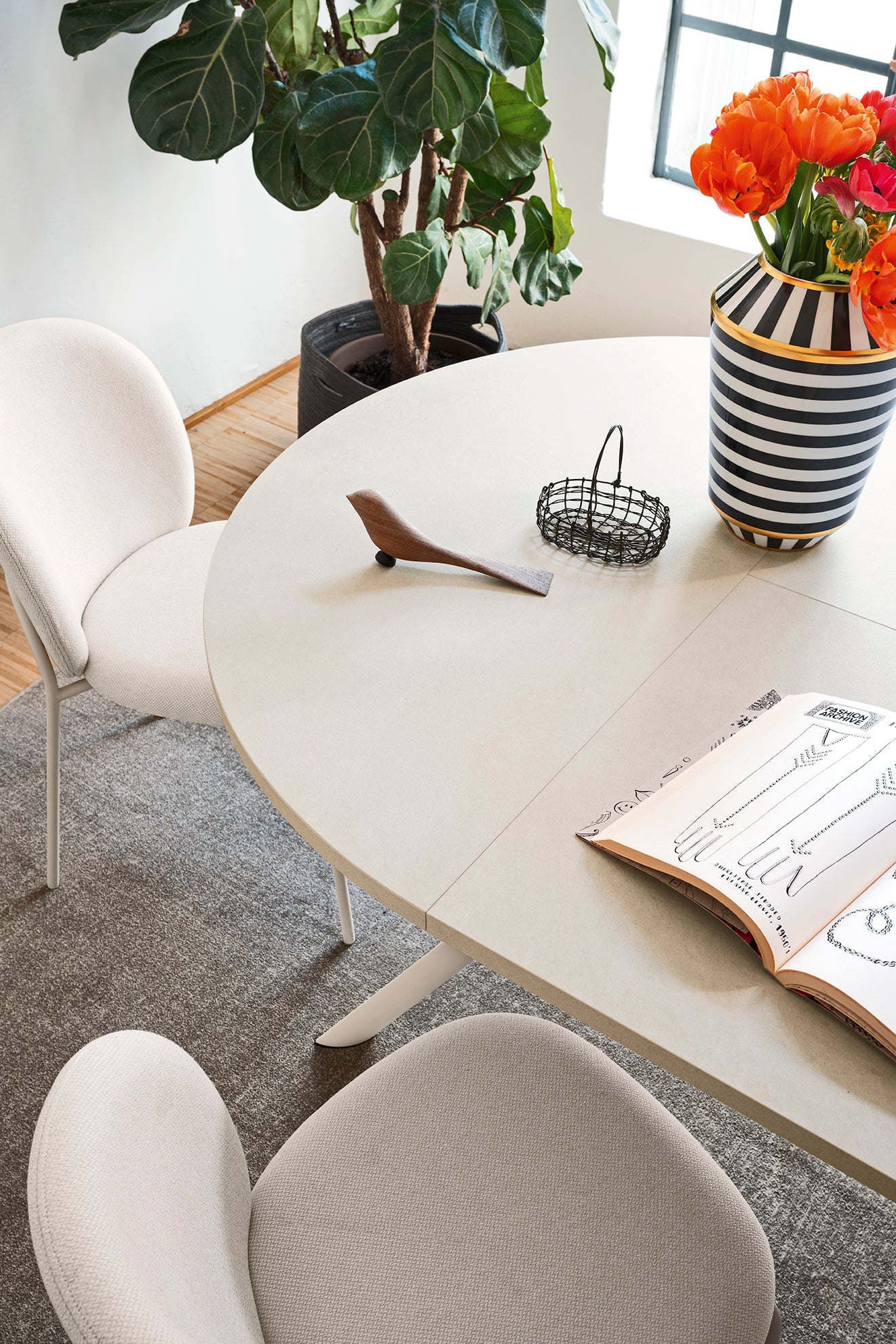 Giove 120 spisebord, en del av kategorien Spisebord - At Home Interiør