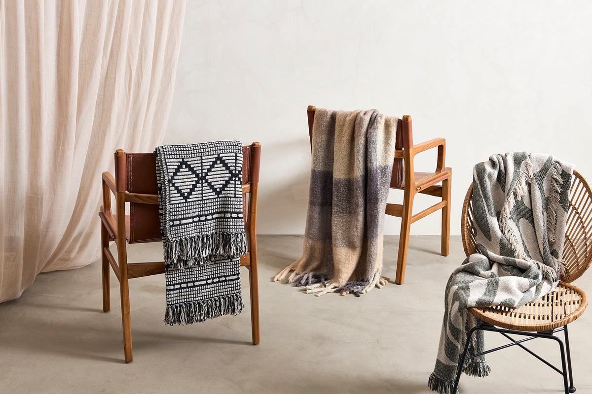 Hamisha pledd i multifarget tekstil – stylingbilde