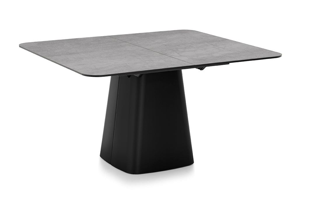 Hey Gio! 140 spisebord rektangulær, en del av kategorien Spisebord - At Home Interiør