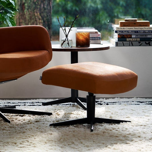 Isa puff til lenestol skinn, en del av kategorien Lenestol - At Home Interiør