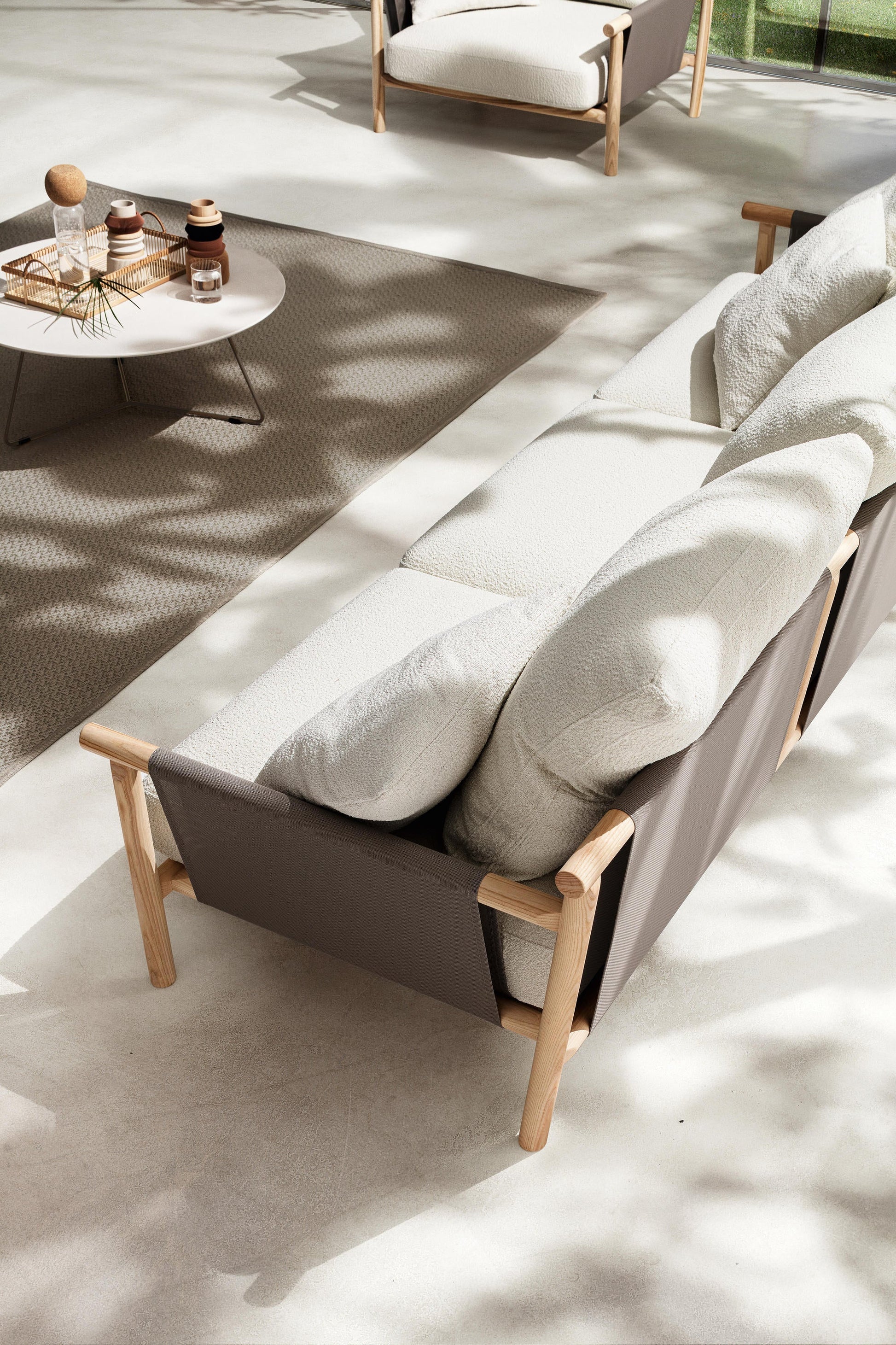 Isamu utendørsmøbler Ditre italia, en del av kategorien utendørs - At Home Interiør