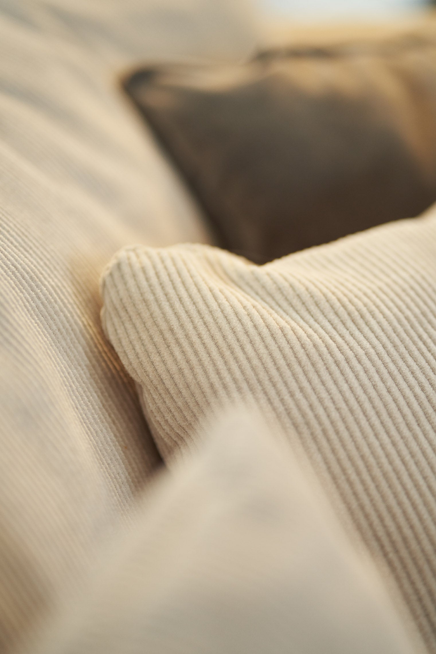 Lill 4 - seter sofa, LCV Kord natur, en del av kategorien 4 - seter - At Home Interiør