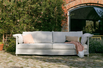 Lotus sofaserie – like fin ute som inne, en del av kategorien utendørs - At Home Interiør