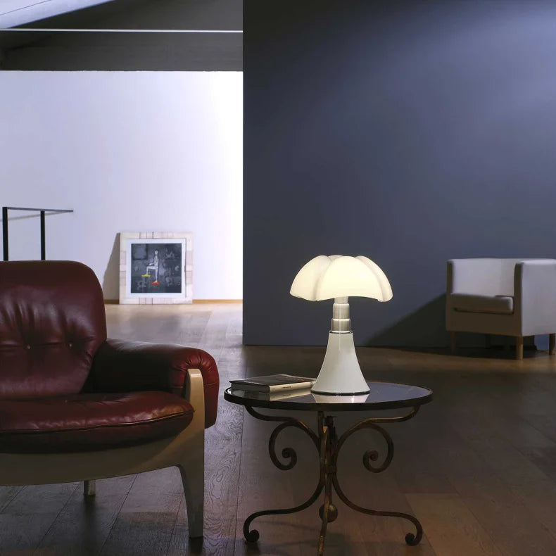 Pipistrello J mini, Ikonisk bordlampe