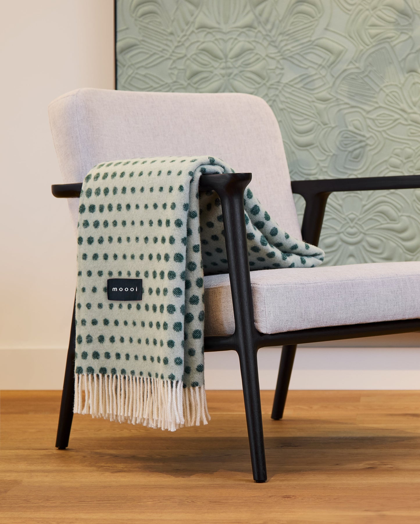 Moooi Blooming Seadragon Ullpledd_Sage forrest, en del av kategorien Pledd - At Home Interiør