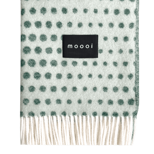Moooi Blooming Seadragon Ullpledd_Sage forrest, en del av kategorien Pledd - At Home Interiør