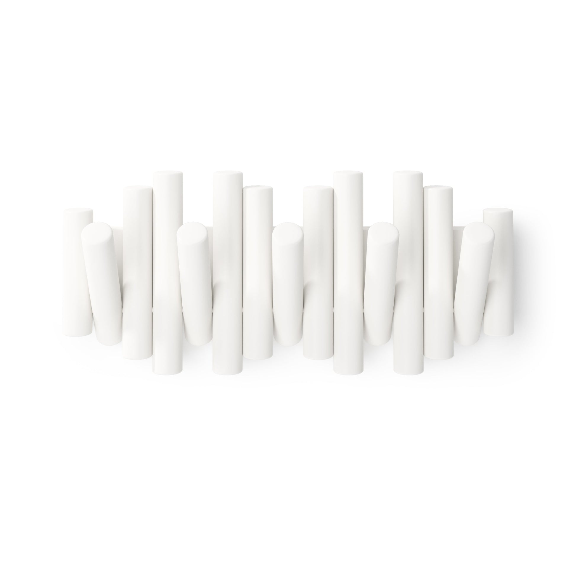 Picket knaggrekke hvit – funksjonelt design som også er veggkunst, en del av kategorien - At Home Interiør