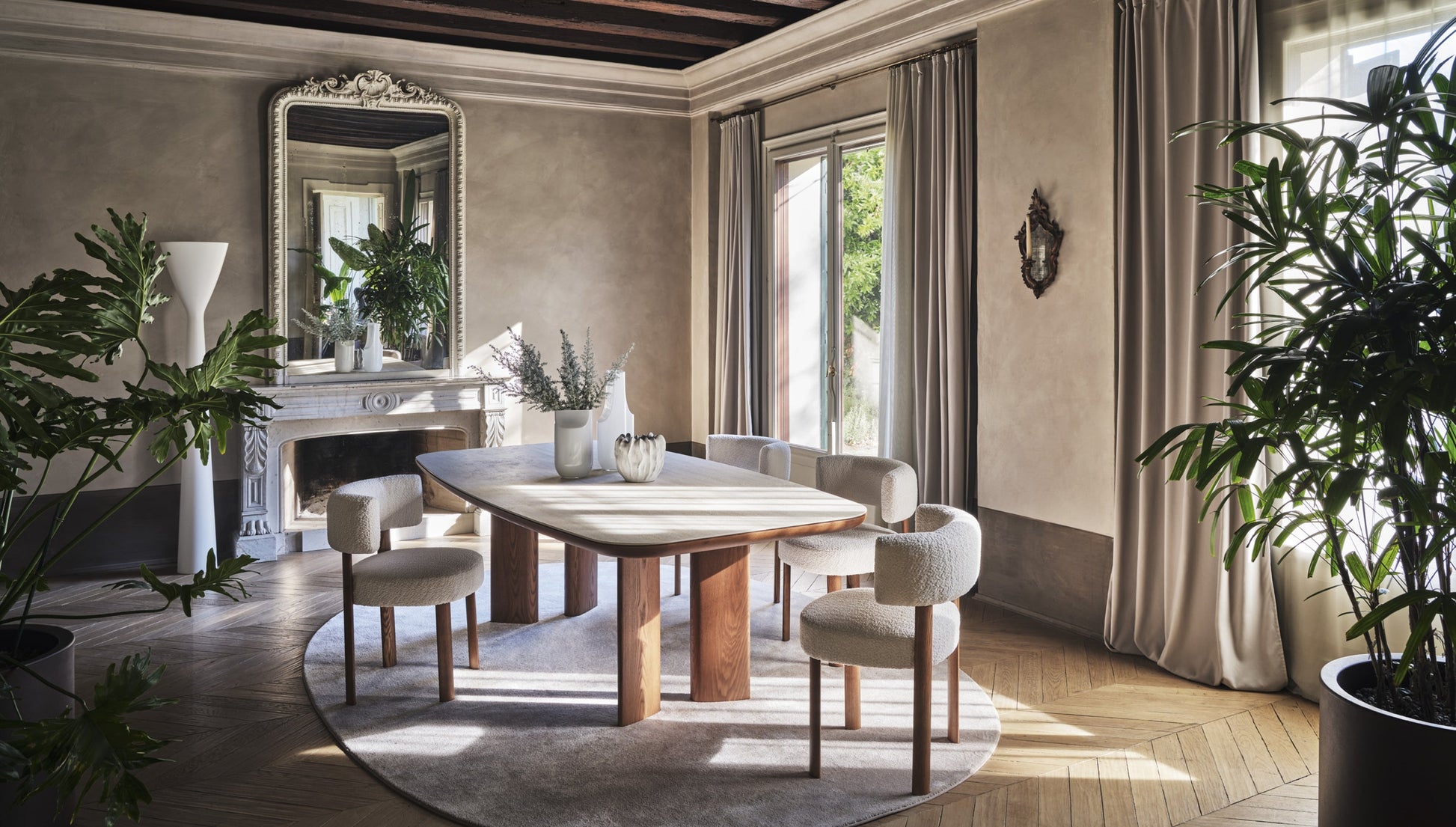 Sandy spisebord 200/250 fast str, en del av kategorien Spisebord - At Home Interiør