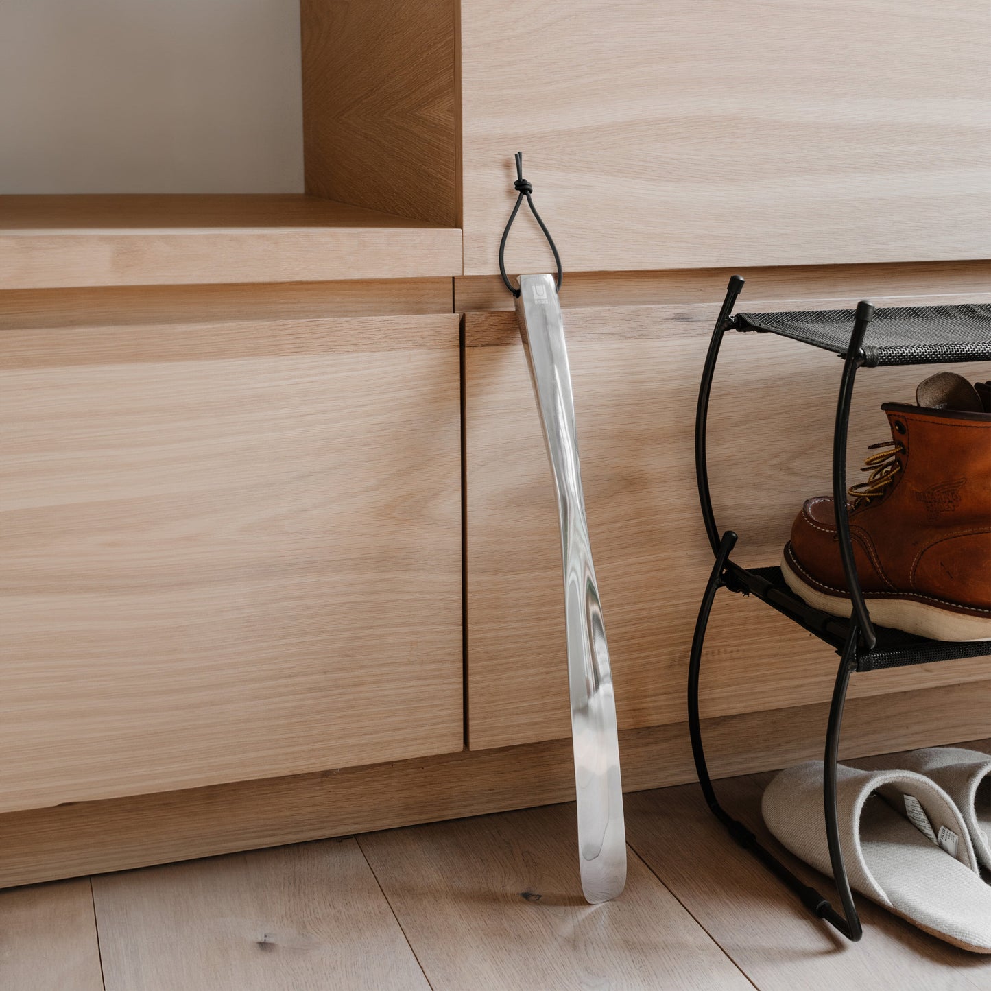 Slip skohorn – stilrent design og praktisk hjelp i hverdagen, en del av kategorien - At Home Interiør