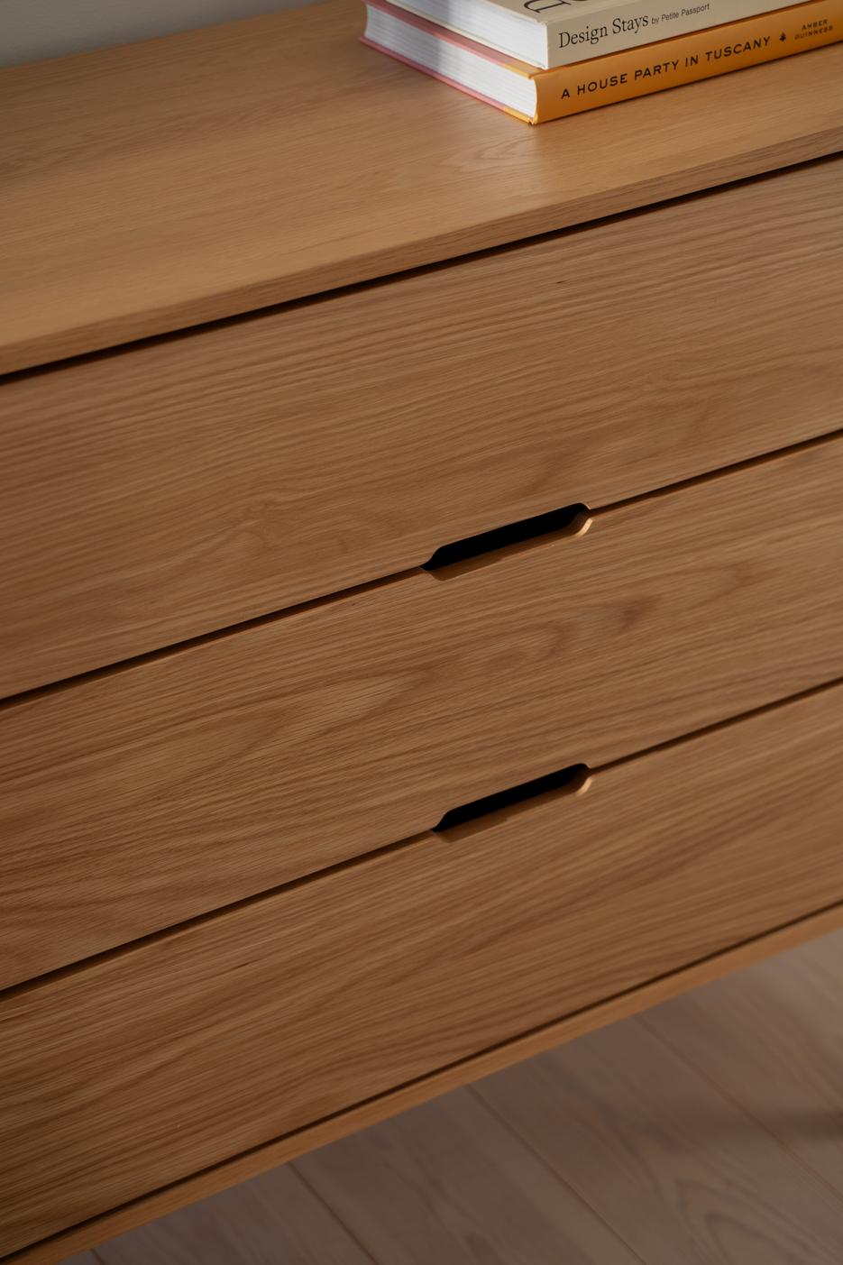 Treasures kommode, en del av kategorien skap - At Home Interiør