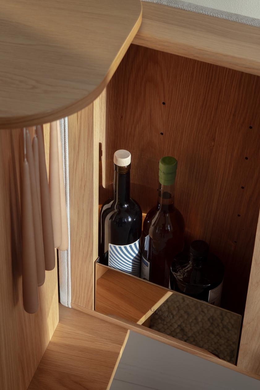 Treasures kommode, en del av kategorien skap - At Home Interiør