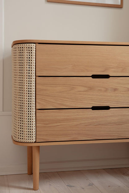 Treasures kommode, en del av kategorien skap - At Home Interiør