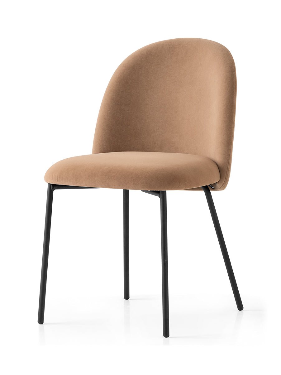 Tuka metallben spisestol– Connubia, en del av kategorien Spisestuestol - At Home Interiør