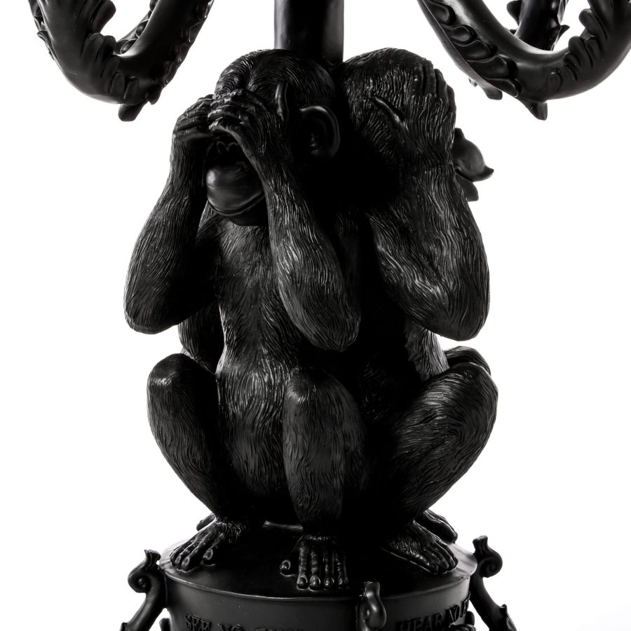 BURLESQUE - THE NO EVIL MONKEYS" CHANDELIER h. Cm.60 - BLACK, en del av kategorien Lysestake - At Home Interiør