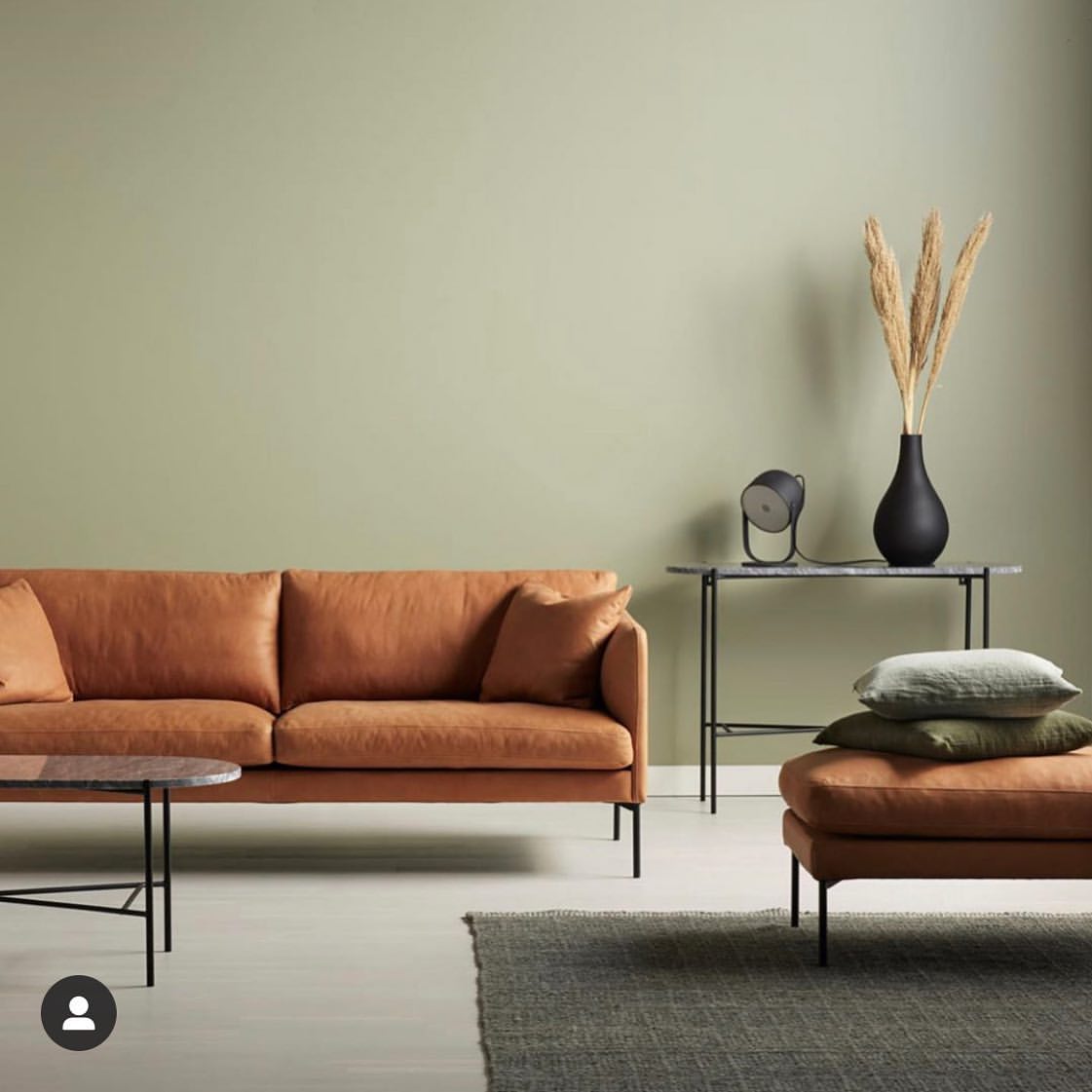 Elegante 3-seter sofa, en del av kategorien 3-seter - At Home Interiør