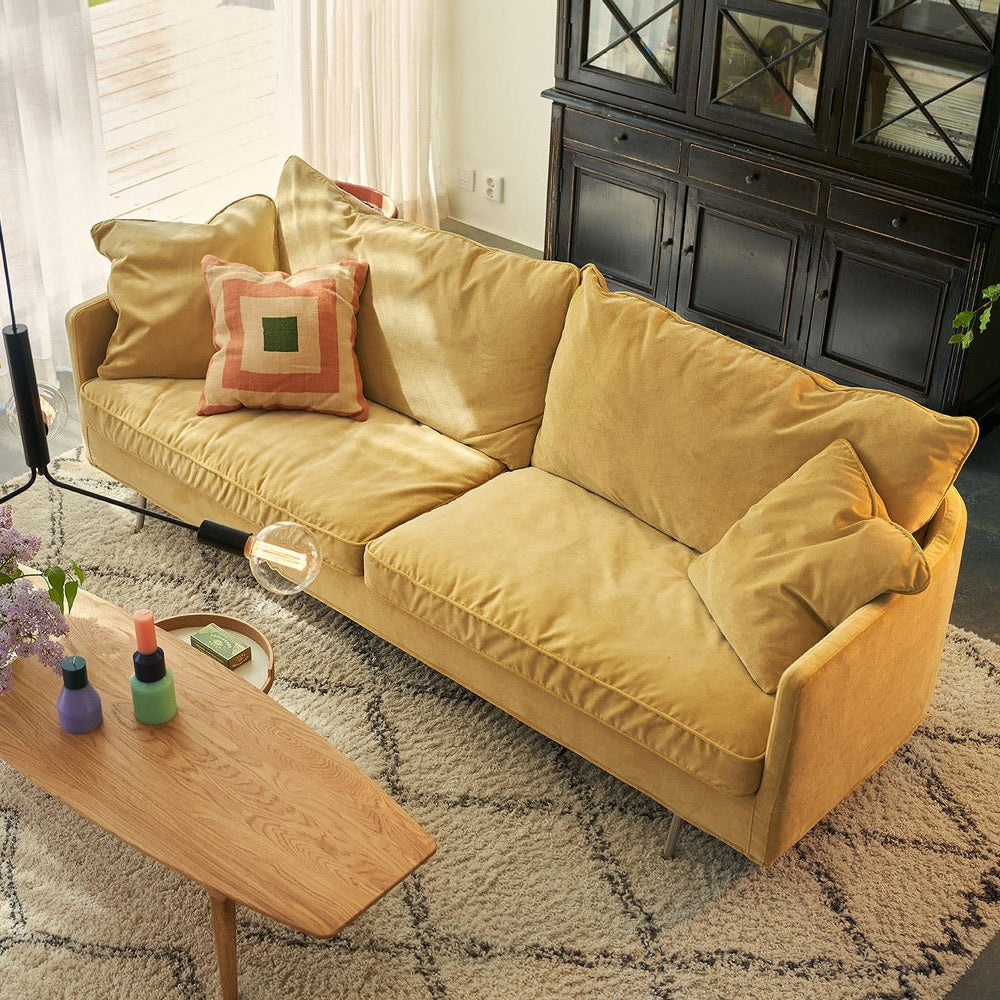 Julia 3-seter sofa, en del av kategorien 3-seter - At Home Interiør