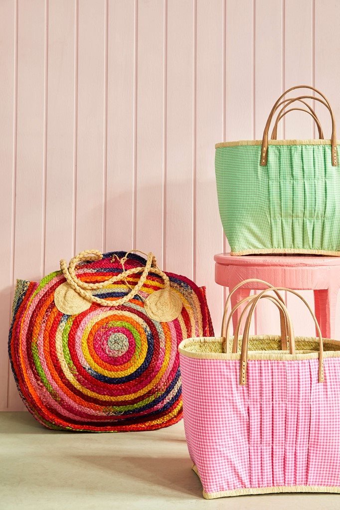 Raffia Bag Grønn, en del av kategorien Kurv - At Home Interiør